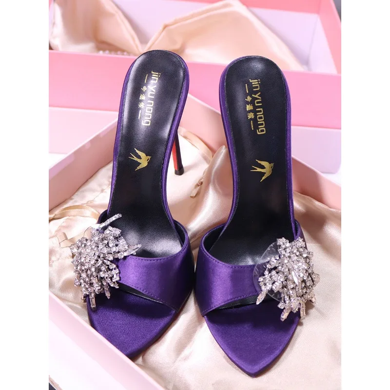 

Purple satin rhinestone fringed high-heeled sandals with slim heels and 12cm socialite style, worn outside in half drag size