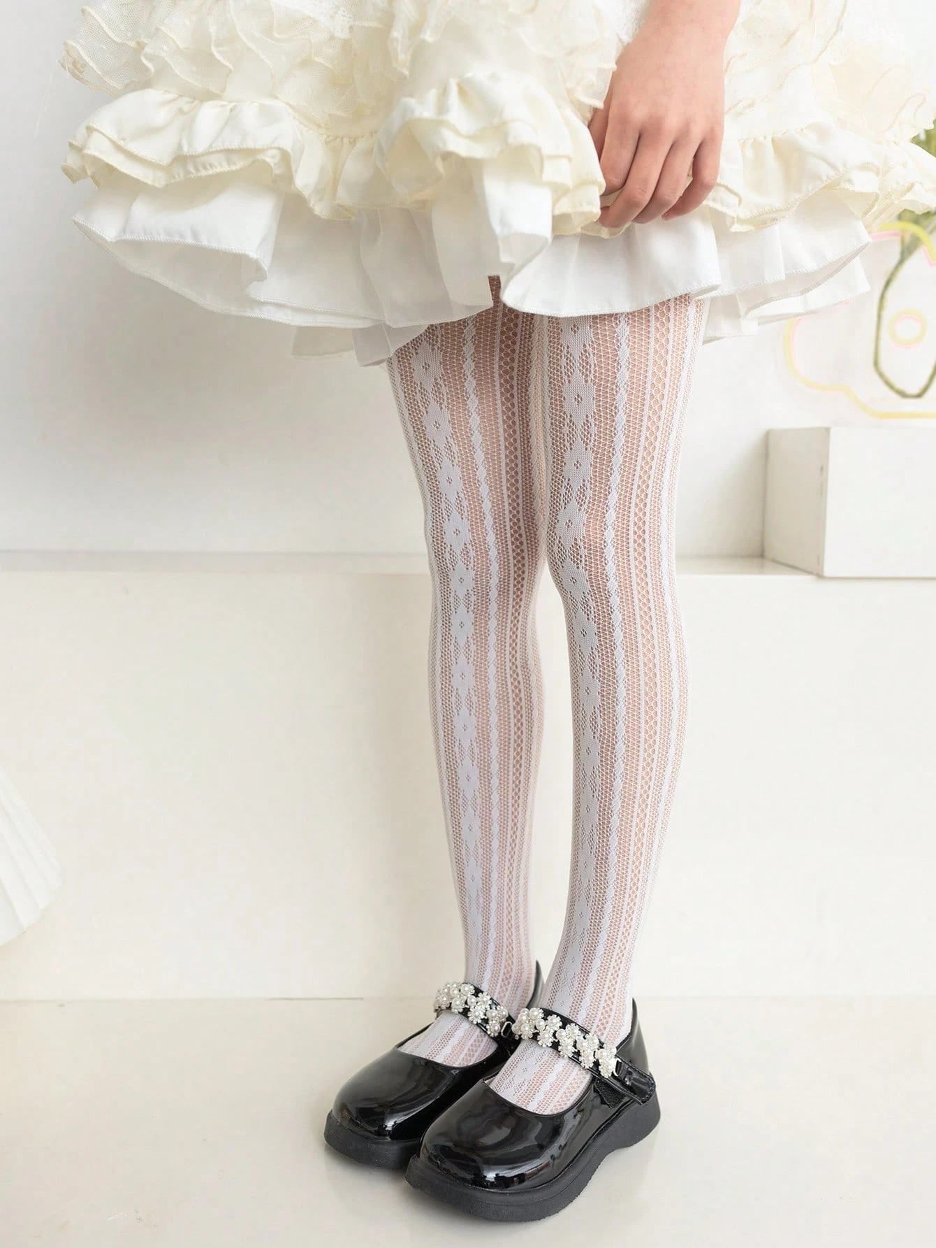 Girls Flower Fishnet Socks Summer Breathable Girls Ankle Socks Toddler Lace Stockings Soft Net Tights Baby Girl Party Net Tights