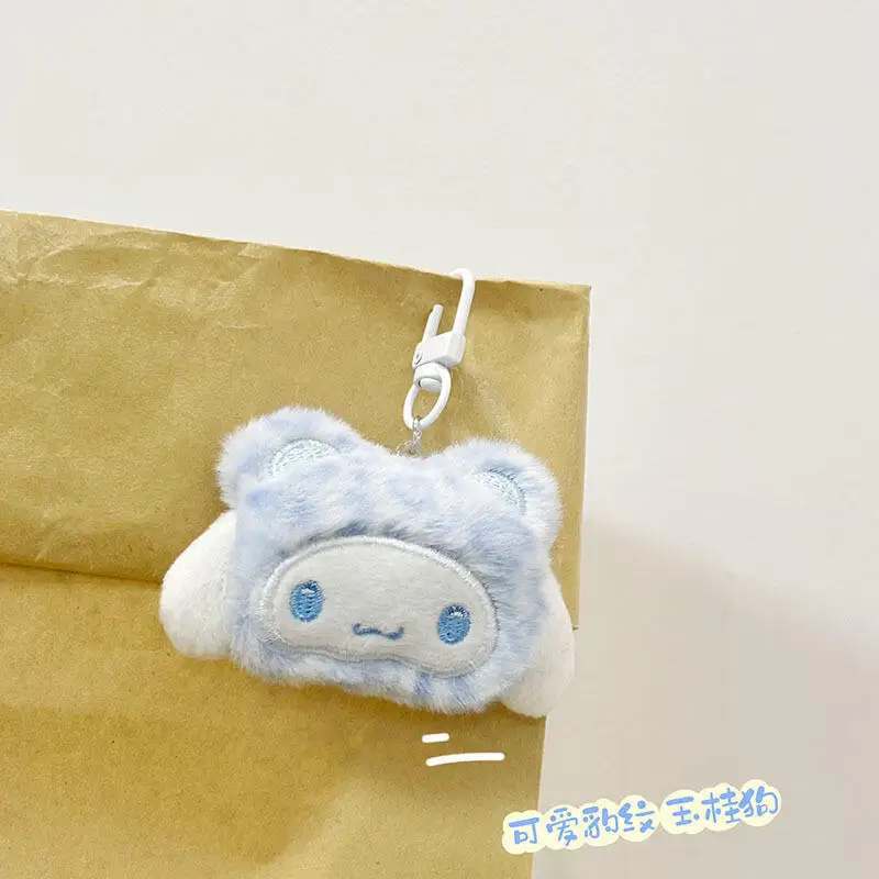 Sanrio Hello Kitty Leopardenmuster Cinnamoroll Plüschtier Rucksack Anhänger Cartoon Paar Schlüsselanhänger Zubehör Freund Geburtstagsgeschenk