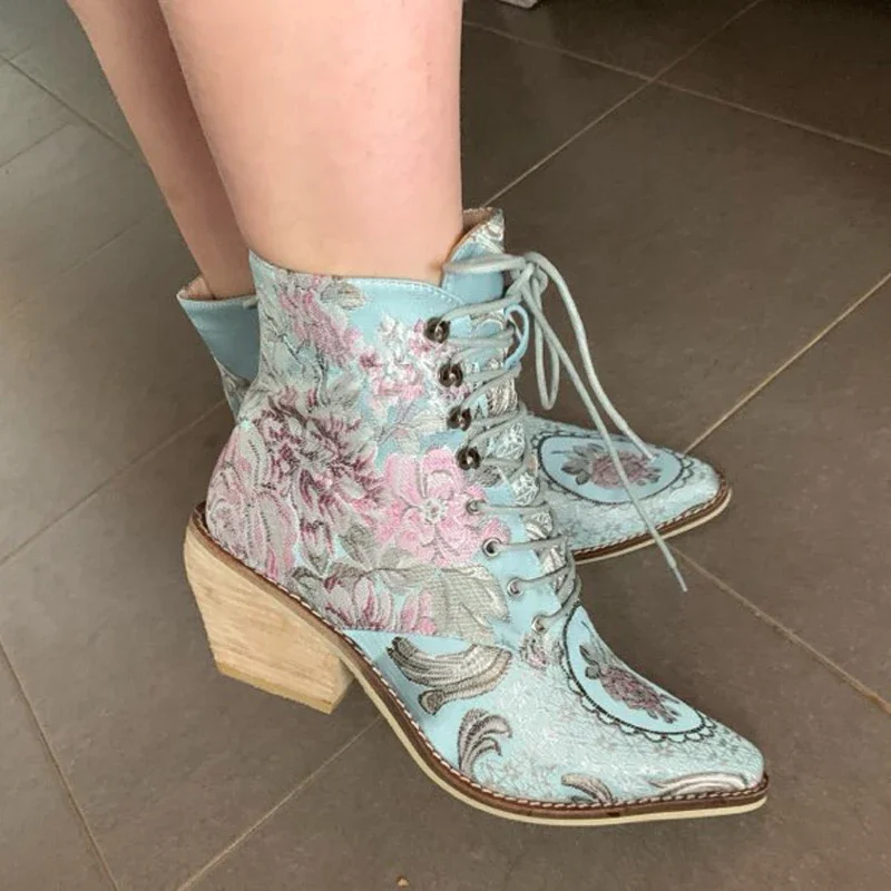 Women ankle boots free big size 23-26.5cm length shipping women shoes winter woman embroidered Flower fashion all match