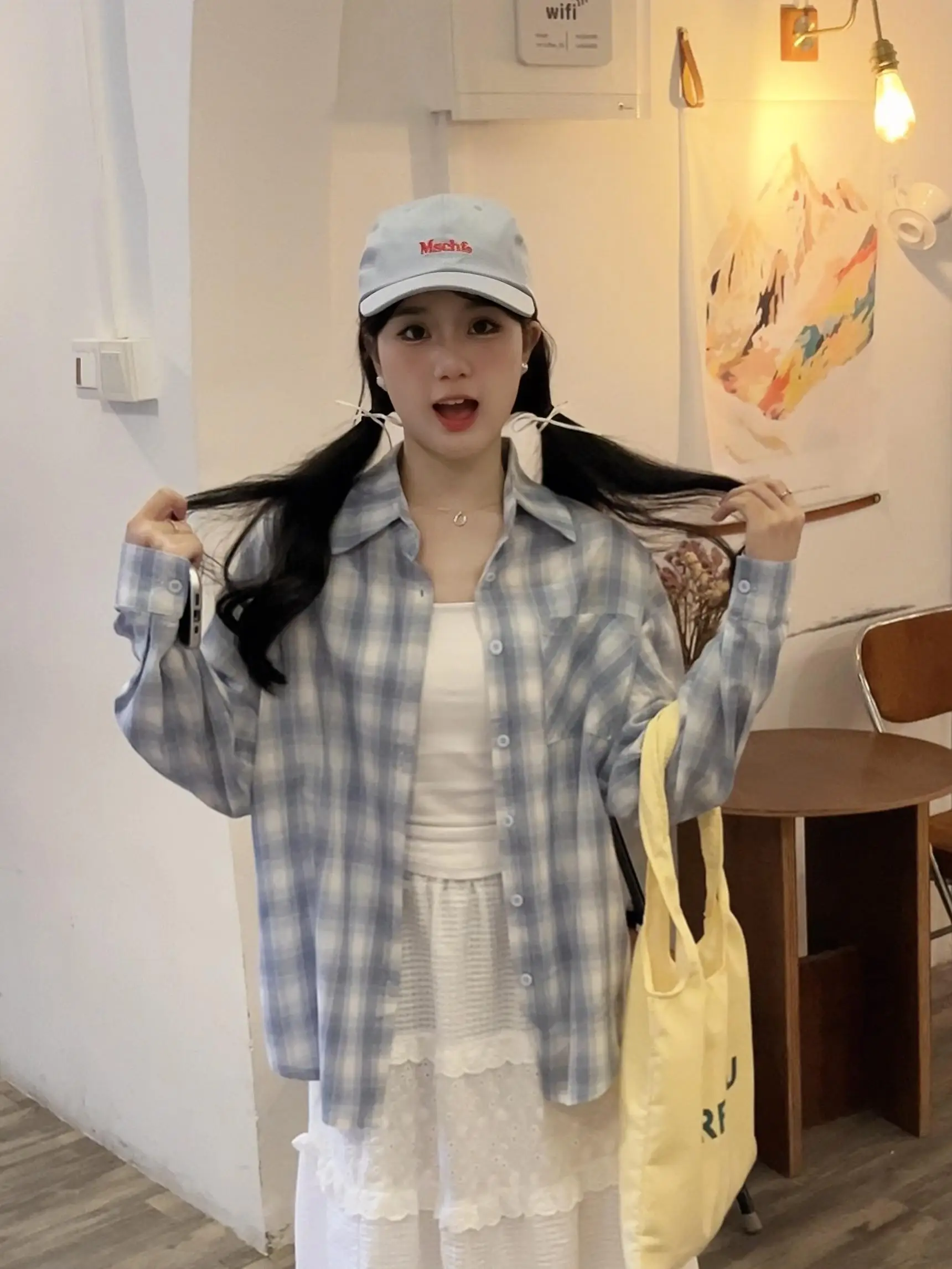 

Синяя клетчатая повседневная рубашка для женщин, свободного кроя, с длинным рукавом, осенняя новинка, универсальная, удобная, из смесового хлопка и полиэстера, с воротником