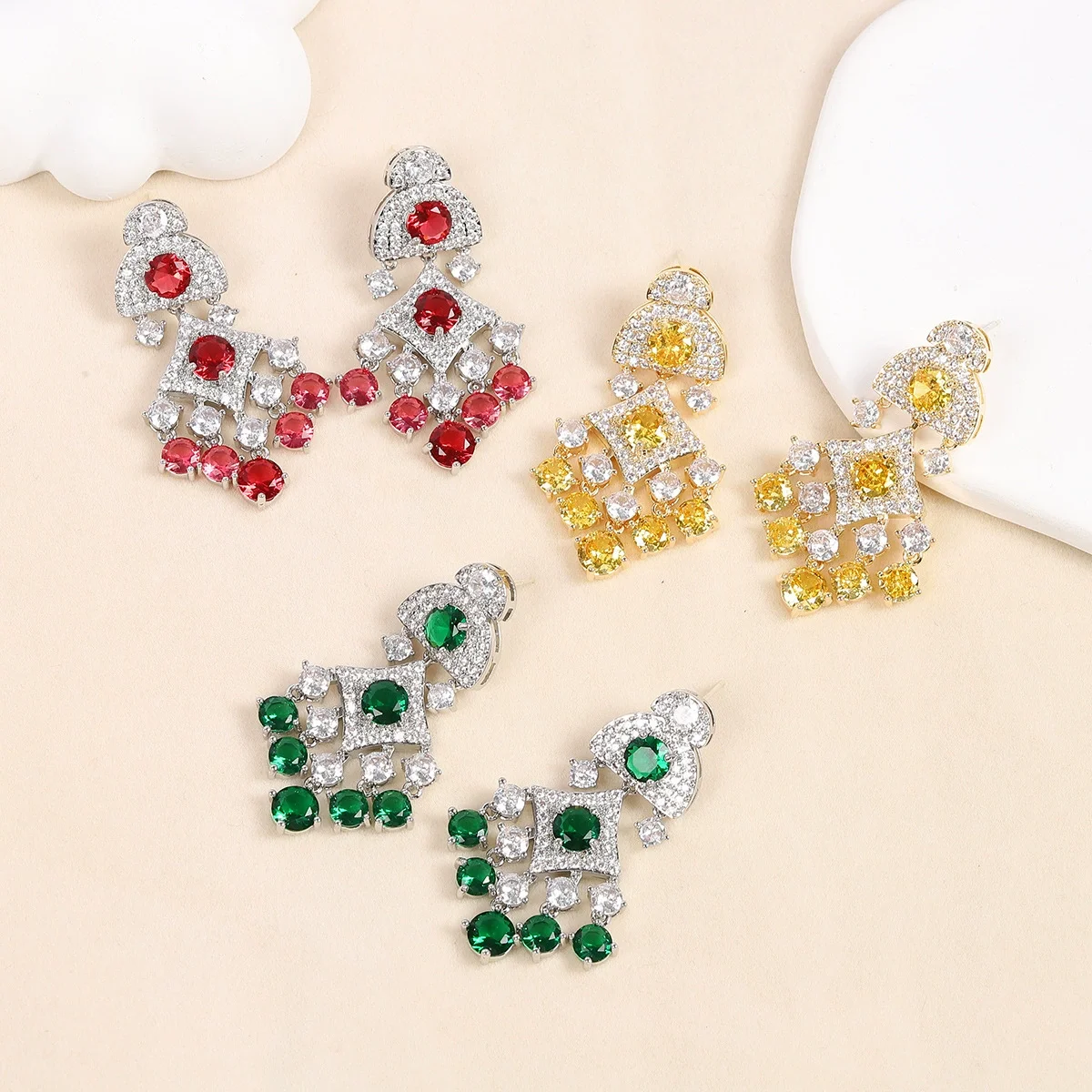 

Серьги-подвески с разноцветными камнями и кисточками из серебра 925 пробы, роскошный свадебный подарок для женщин