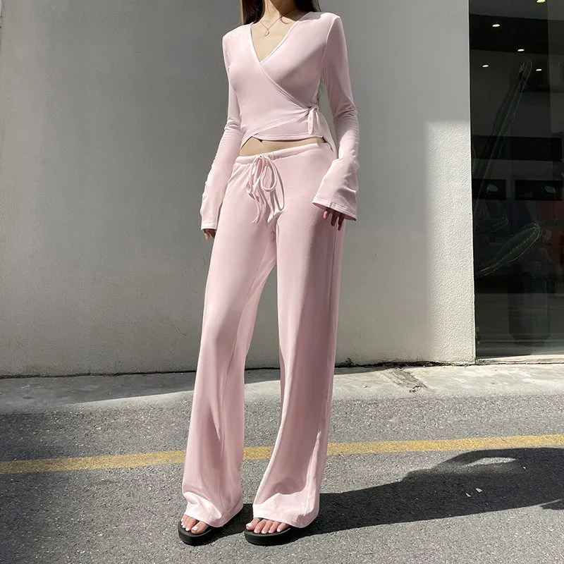 Fashionable Pure Color Belted Casual Hot Girl Set V-Neck Cross Slimming T-Shirt Low Waist Basic Casual Pants Two-Piece Set