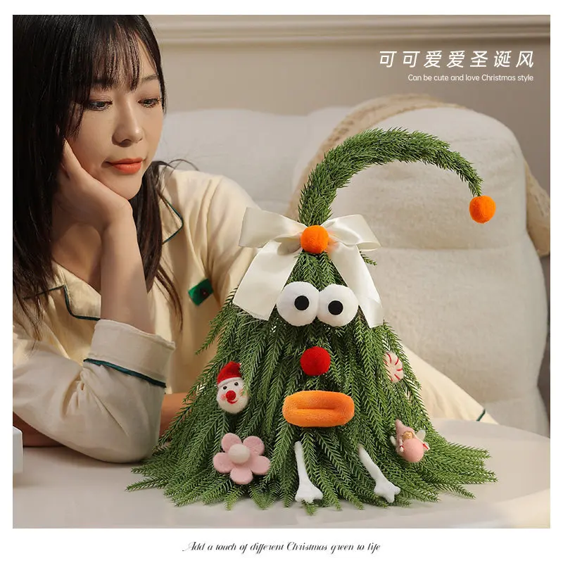 Home Festive Adornments Funny Bent Neck Small Xmas Tree Full DIY Kit Lovely Cartoon Styling For Bedroom Desk Holiday Arrangement