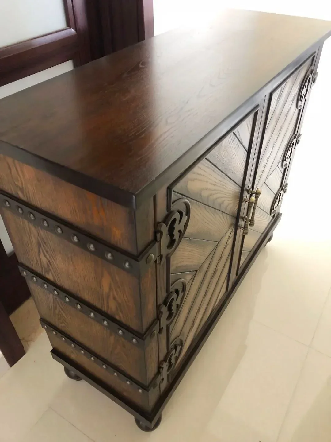 Entrance Cabinet Retro Distressed Locker Storage Cabinet Foyer Curio Cabinet