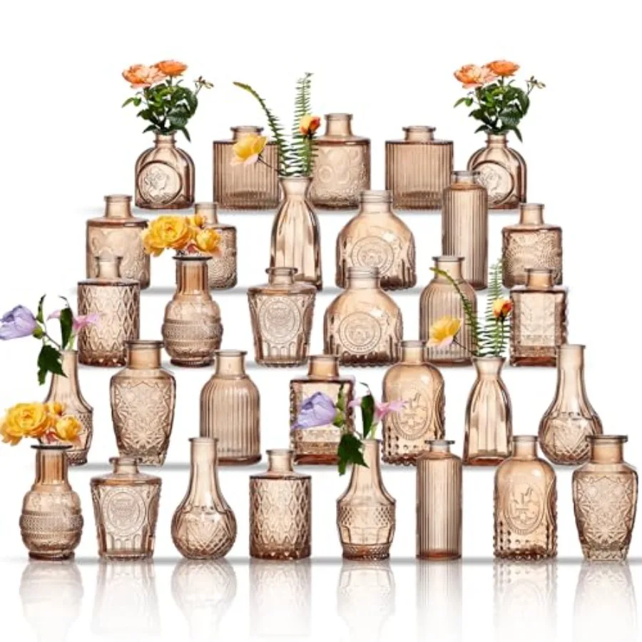 Glass Bud Vases Set…