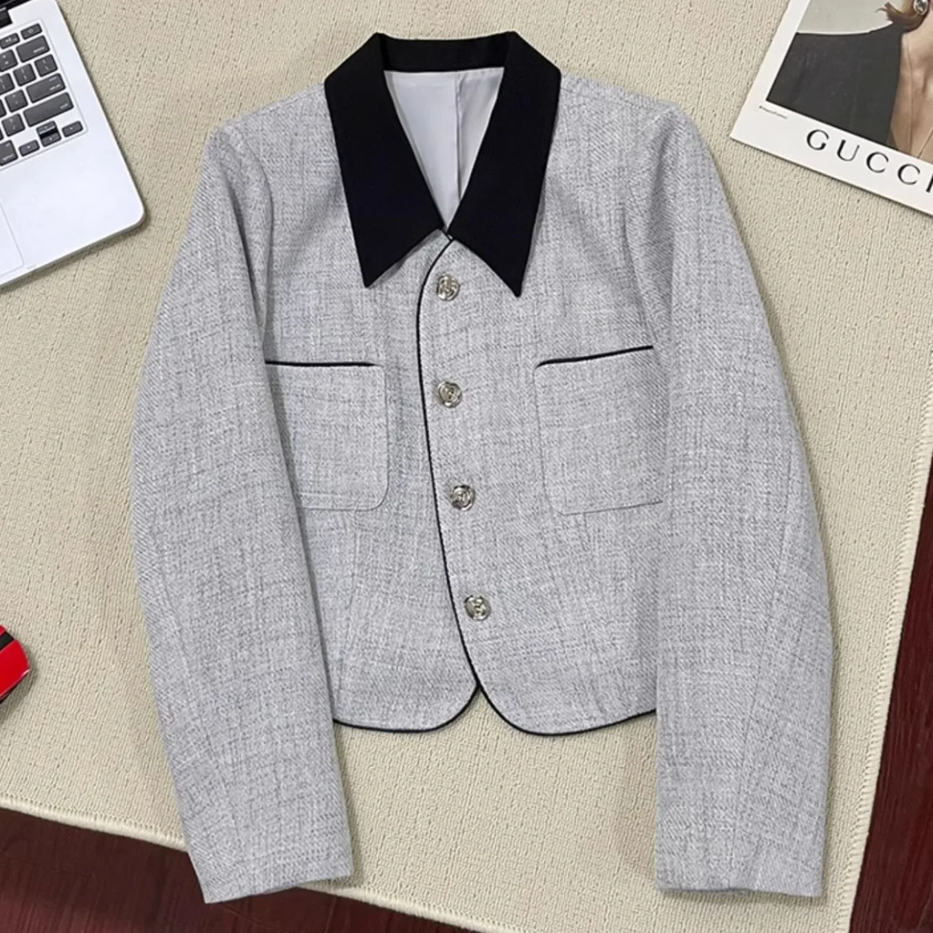 

Весенне-осенний женский блейзер с высокой талией Xiaoxiangfeng во французском стиле, светский стиль, темпераментный комфорт для отдыха