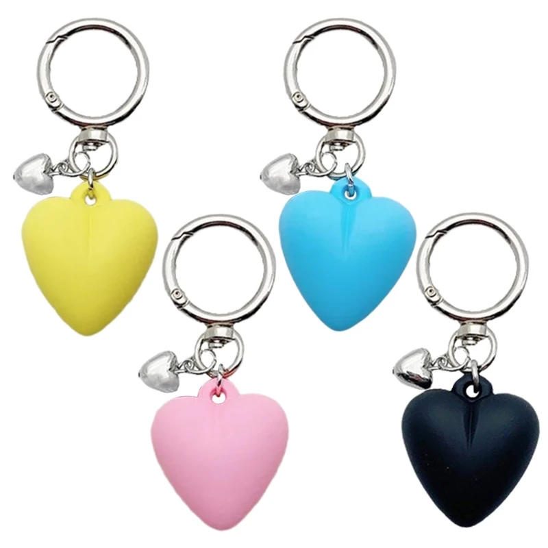 Stylish Love Heart Keychain Eye Catching Key Chain Bag Charm Decorations Fashionable Metal Pendant for Backpacks