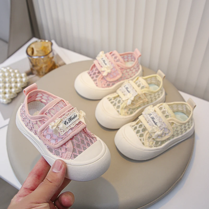 

Girls Casual Shoes Toes Capped Princess Kids Mesh Shoes Breathable Soft Sole 2025 Brand New Children Princess Shoes Versatile