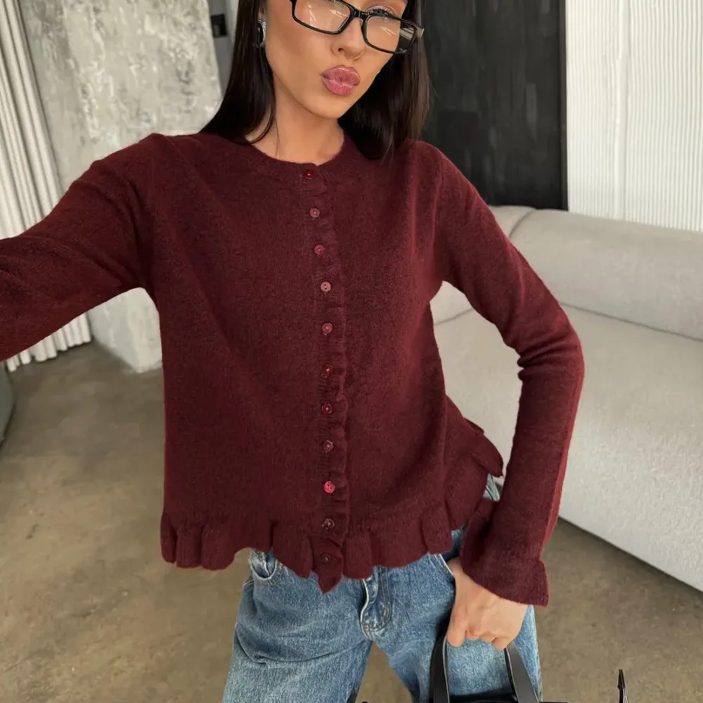 

Absobe 2025 осень-зима однотонный вязаный кардиган женский свитер с длинными рукавами и рюшами на пуговицах повседневная модная уличная одежда наряд