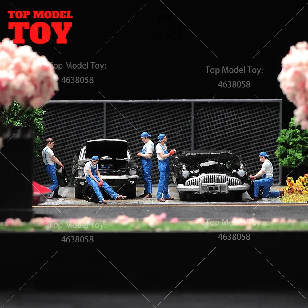 Painted Miniatures 1/64 1/43 1/87 Motor Mechanic Carry Tire Male Figures Model Mini Scene Props Doll For Cars Vehicles Toys