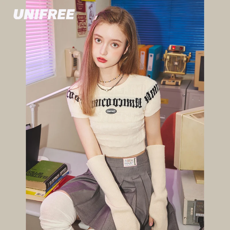 

UNIFREE High Street Knit Women's T-shirt American Retro Crop Top Female Summer Spring y2k T-shirts for Women