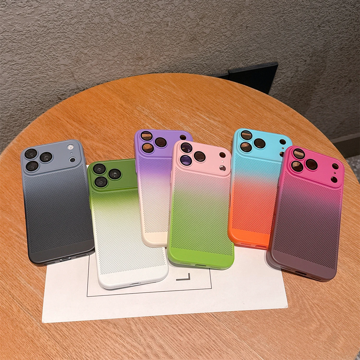 Heat Dissipation Case - 2026年新作 夏用放熱通気性スマホケース iPhone 17 16 15