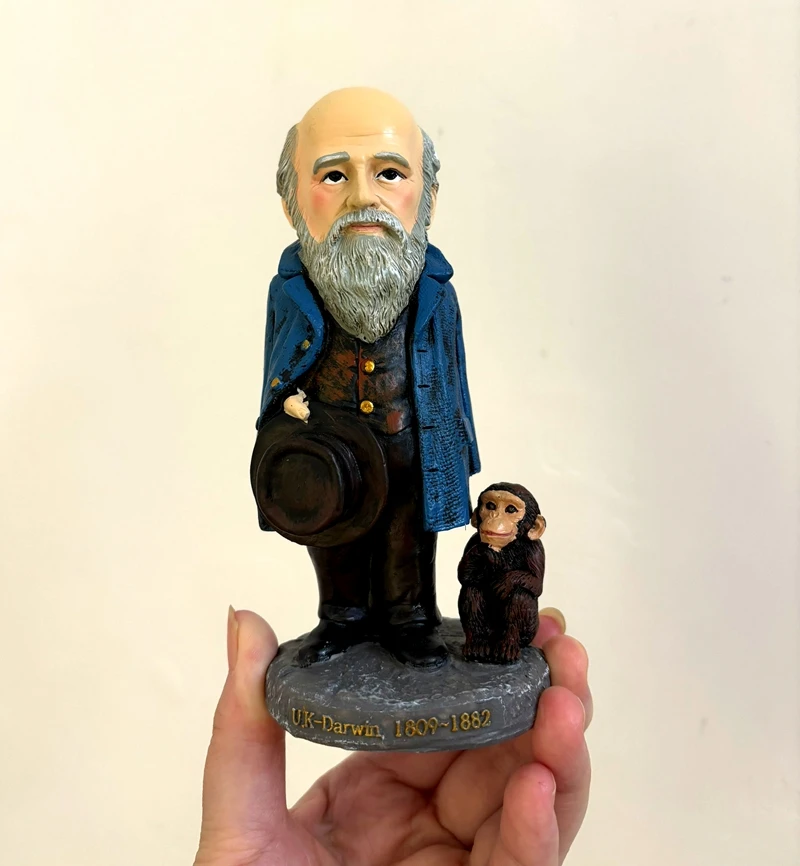 British Biologist Darwin Creative Resin Crafts World Celebrity Statue Tourism Souvenir Gifts Collection Home Decortion