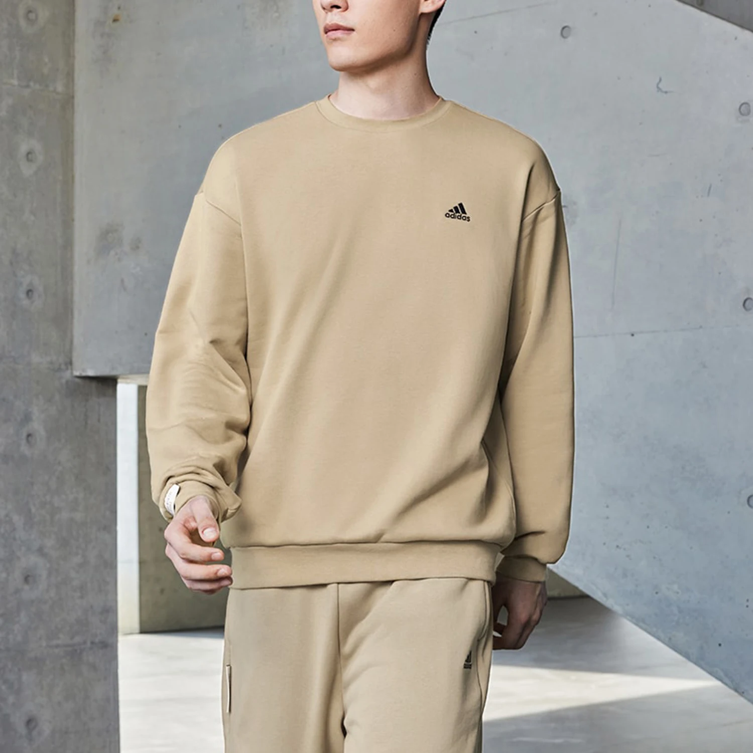 

Adidas Genuine New Unisex Sport Casual Fleece Round Neck Hoodie IV7601