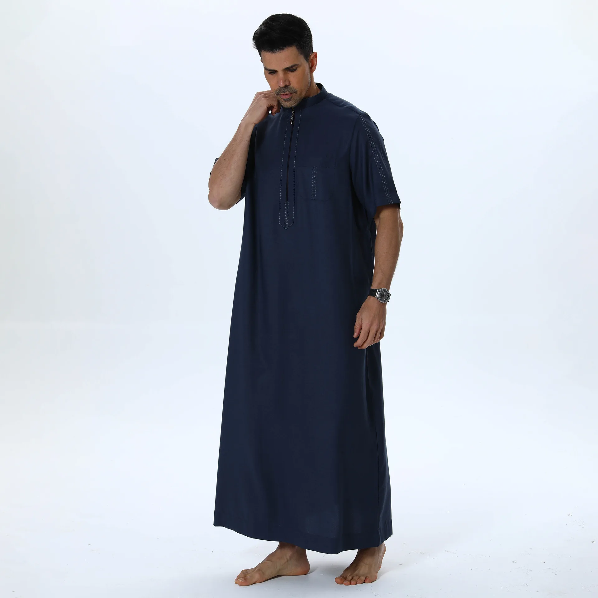 Nuova Estate Jubba Thobe per Gli Uomini Arabi Robe Abito Musulmano Manica Corta Cerniera Thoub Daffah Dishdasha Islam Abbigliamento Caftano Abaya