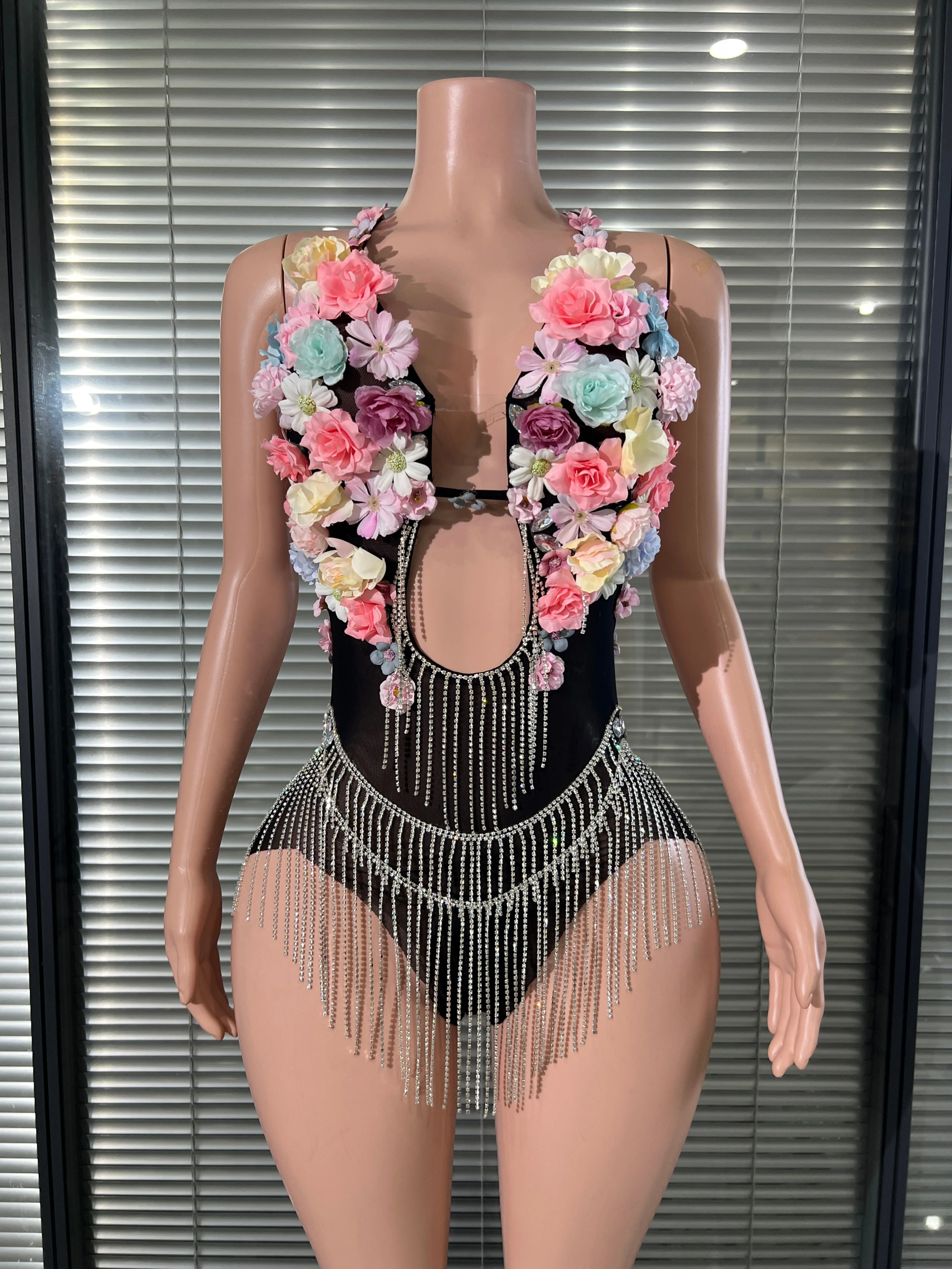Women Sexy 3D Halter Floral Decor Rhinestone Tassel BodysuitWomen Hollow Out Carnival Festival Runway Party Costume