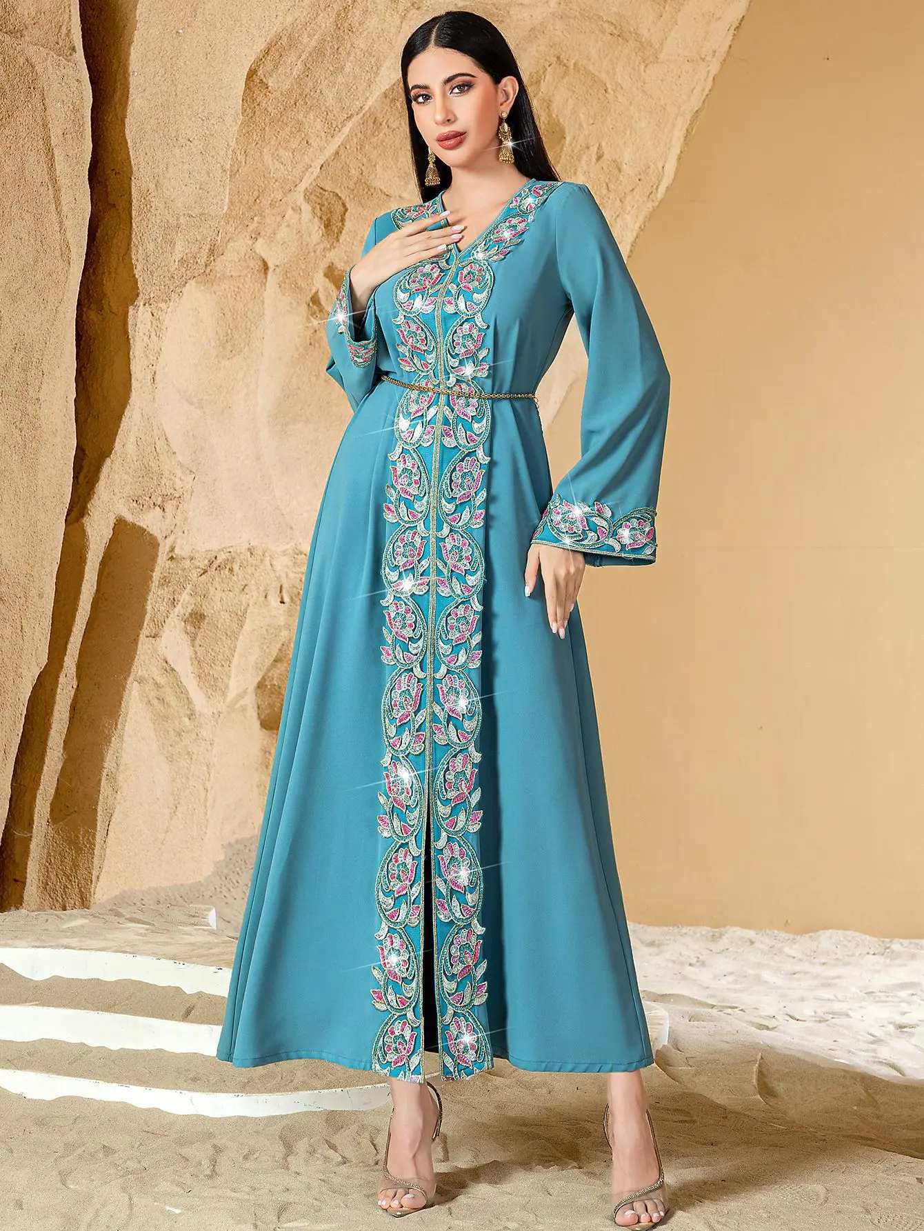 

Ramadan Women 2025 New Muslim Abaya Dubai Embroidered Beaded Evening Dress Kaftan Morocco Femme Musulmane Vestidos Robe Jalabiya