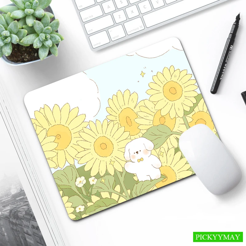 

Cute Mouse Pad Small Desk Mat Office Little Mousepad Rabbit Design XS Mouse Mat High Quality Office 20x25cm Desk Pad