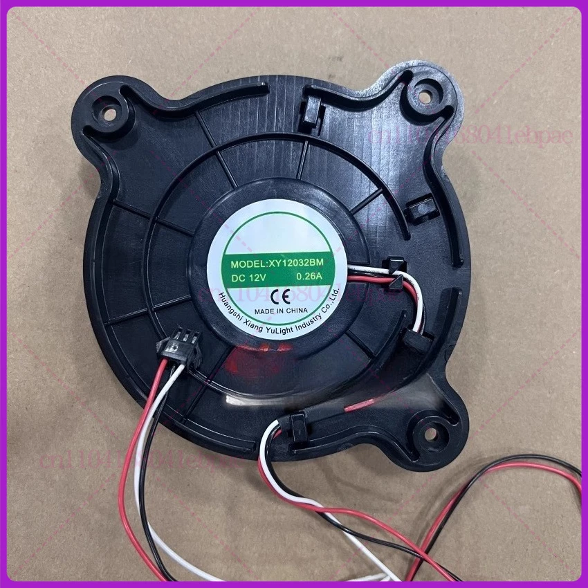 

XY12032BM Холодильник Морозильный вентилятор Холодильник Бесшумный охлаждающий вентилятор Холодильный бесшумный вытяжной вентилятор DC 12 В 0,26 А 120x120x32 мм