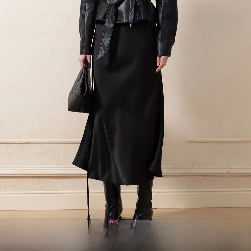 

Черная юбка трапециевидной формы с хвостом Fi, средней длины, атласная поверхность, повседневная женская юбка, версия-стойка, полиэфирная ткань