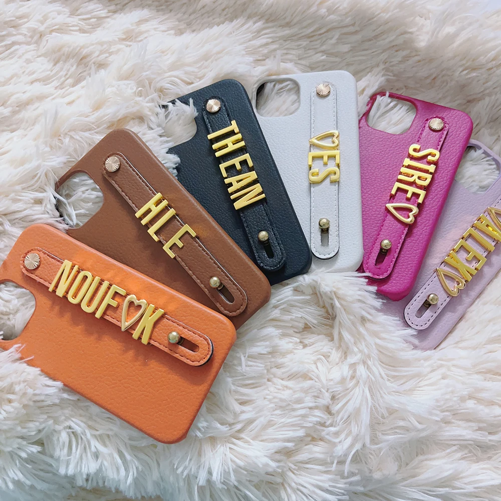 Metal Gold Name Wristband Leather Case For Iphone 14 Pro Max 13 12 11 XS XR 7 8 Plus SE3 MiNi Custom Personalized Initial Cover