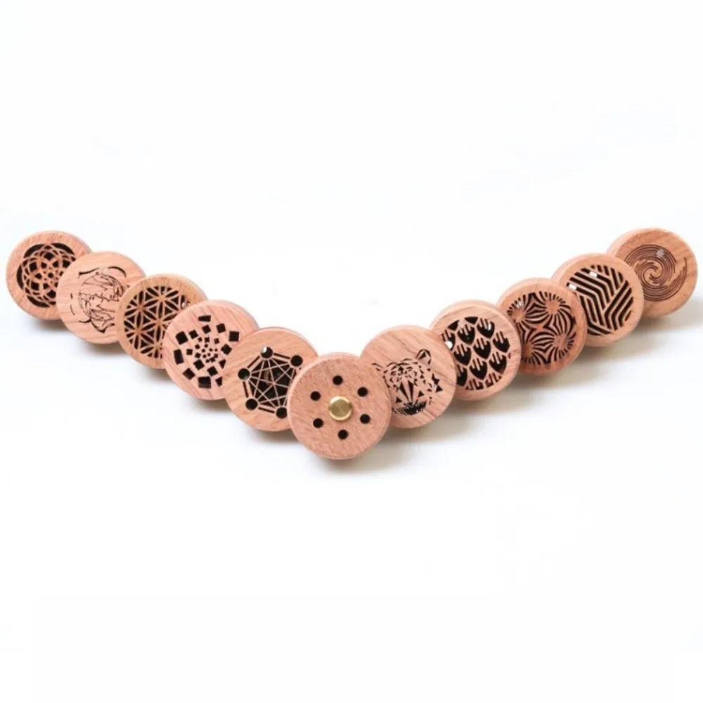 Natural Fragrance Car Essential Oil Diffuser Clip-on Long-lasting Floral Wooden Aroma Diffuser Slowly Volatile