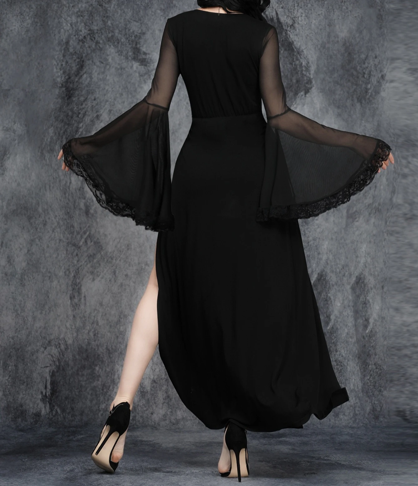 Grembiule gotico in rete nera Costume di Halloween Donna Sexy scollo a V profondo Abito lungo con spacco alto Abito da festa svasato a maniche lunghe svasato autunnale
