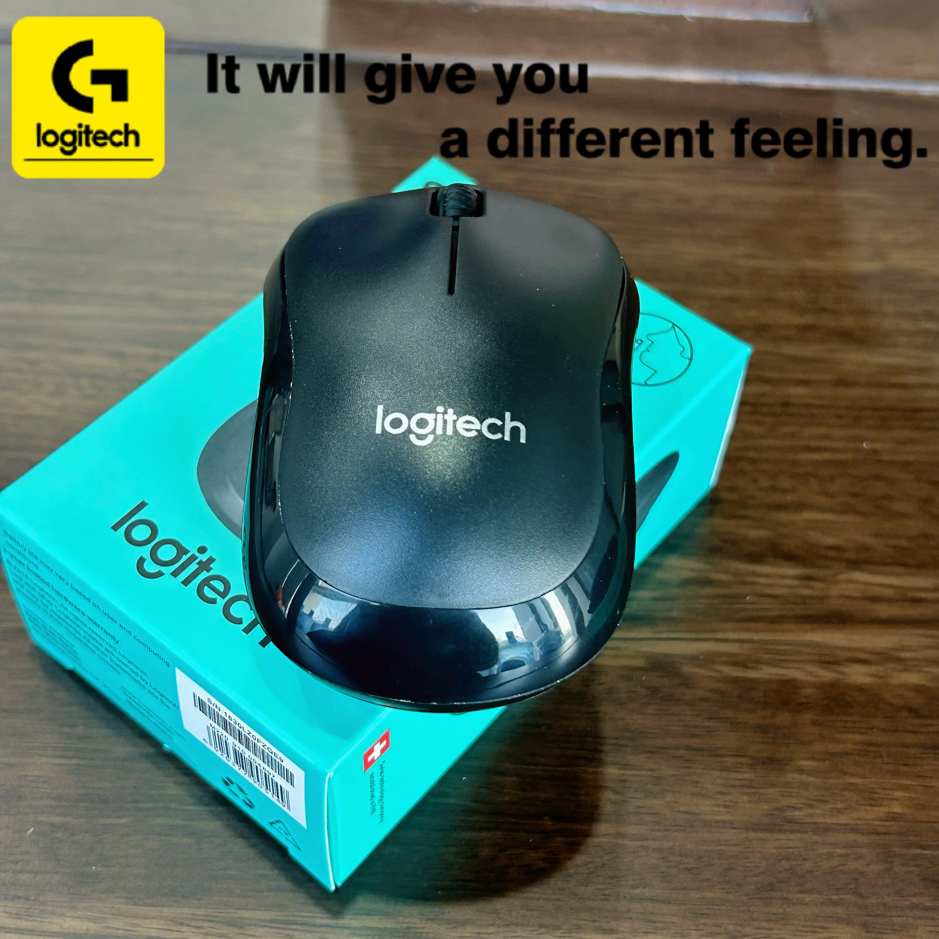 

[Office Essential] Logitech M220 Wireless Mouse, ergonomic design for comfortable grip, and silent buttons.