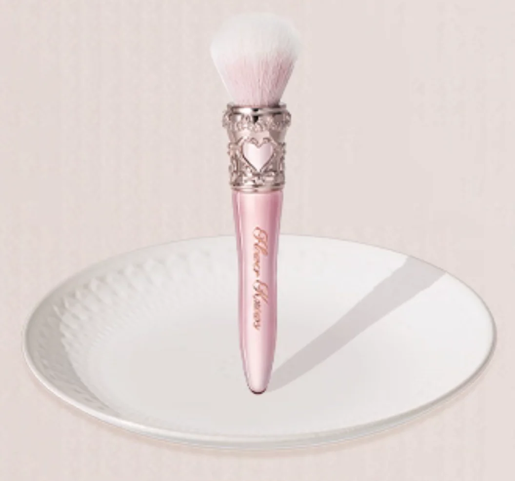 Flower Knows Blush Brush The Sweetie Bear Collection pennello Strumenti per il trucco