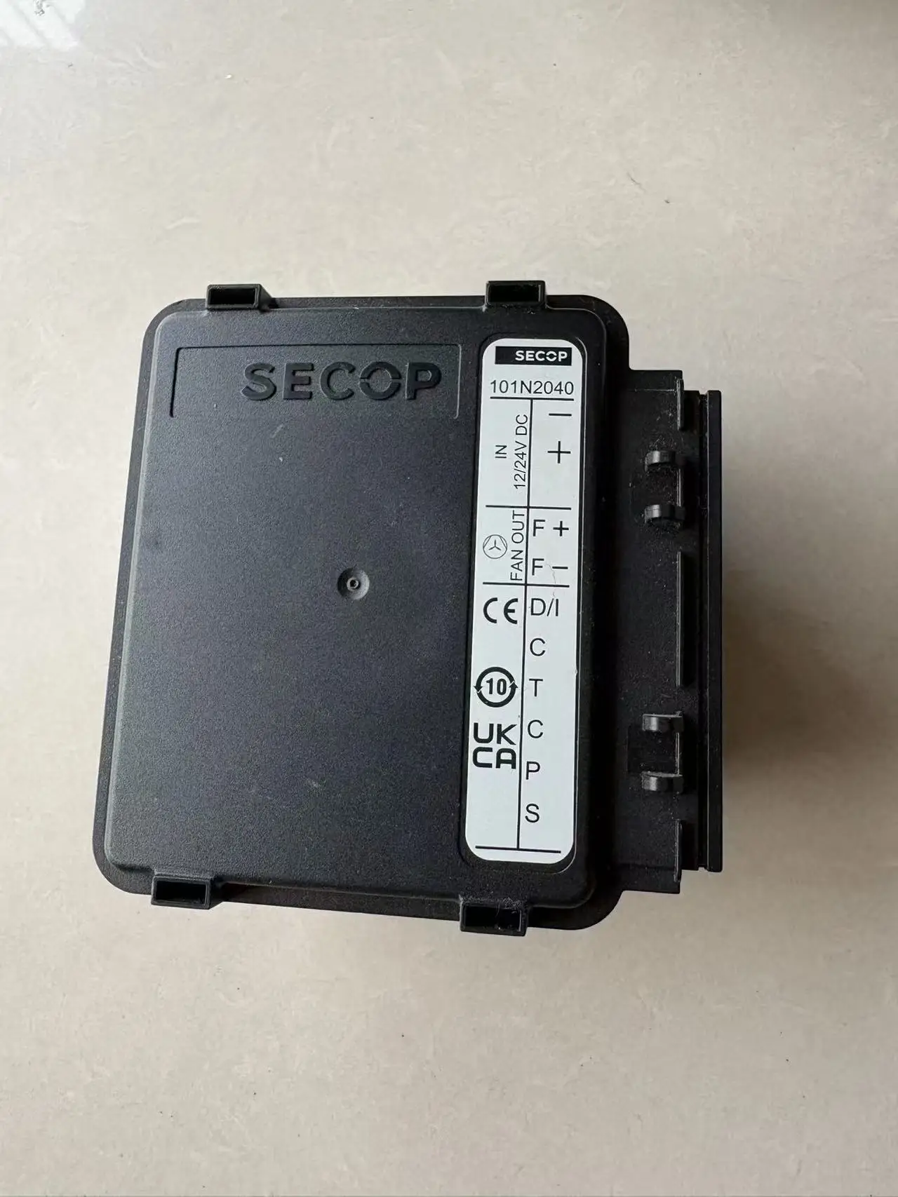 1 Uds 101N2000 101N2002 101N2020 101N2040 101N2050 DC 12/24V Danfoss DC controlador de compresor de frecuencia variable