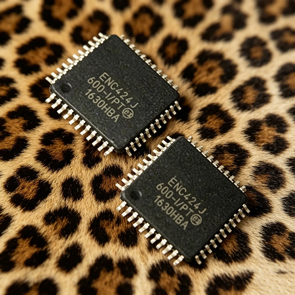 10pcs/lot ENC424J600-I ENC424J600 ENC424J600-I/PT QFP-44 In Stock