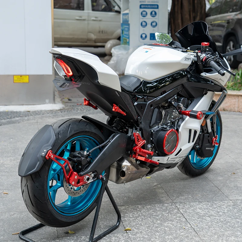 Kit coda per moto con luce a LED per CFMOTO 675SR/SS 675NK Coprisedile posteriore in plastica ABS Pillion Coprisedile per moto