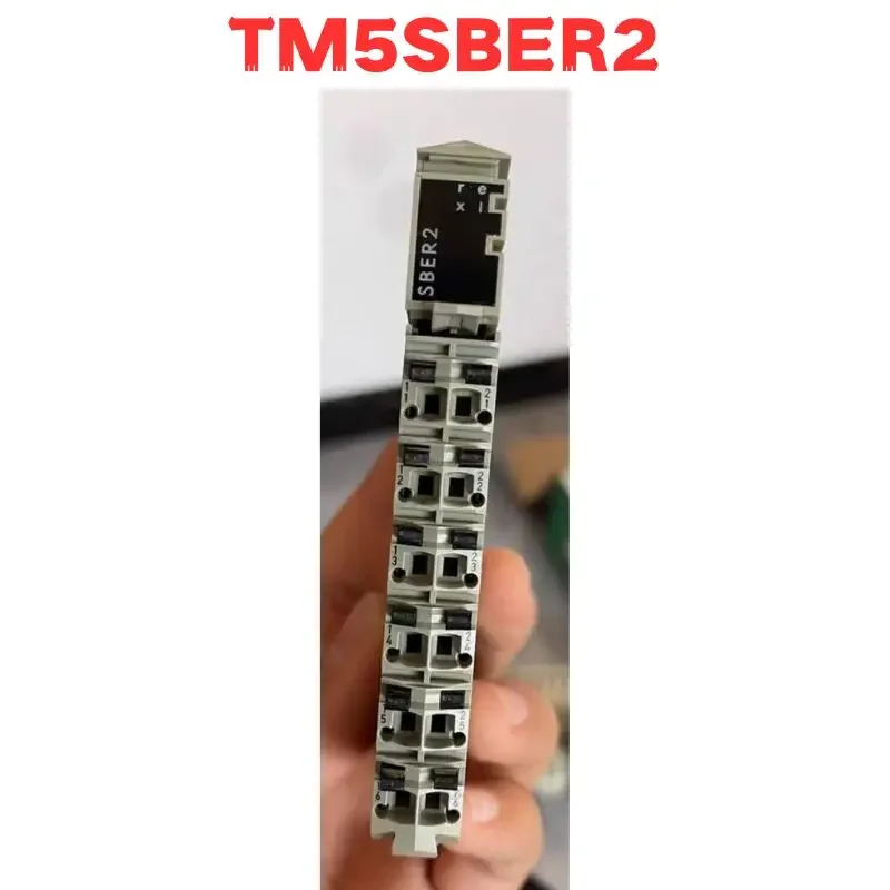 

Б/у TM5SBER2 PLC протестирован