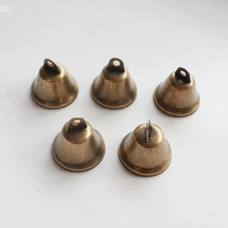 38mm ヴィンテージブロンズジングルベル 牛羊 風鈴作り フェスティバルパーティー 窓 ドア ペンダント 寺院 家庭装飾
