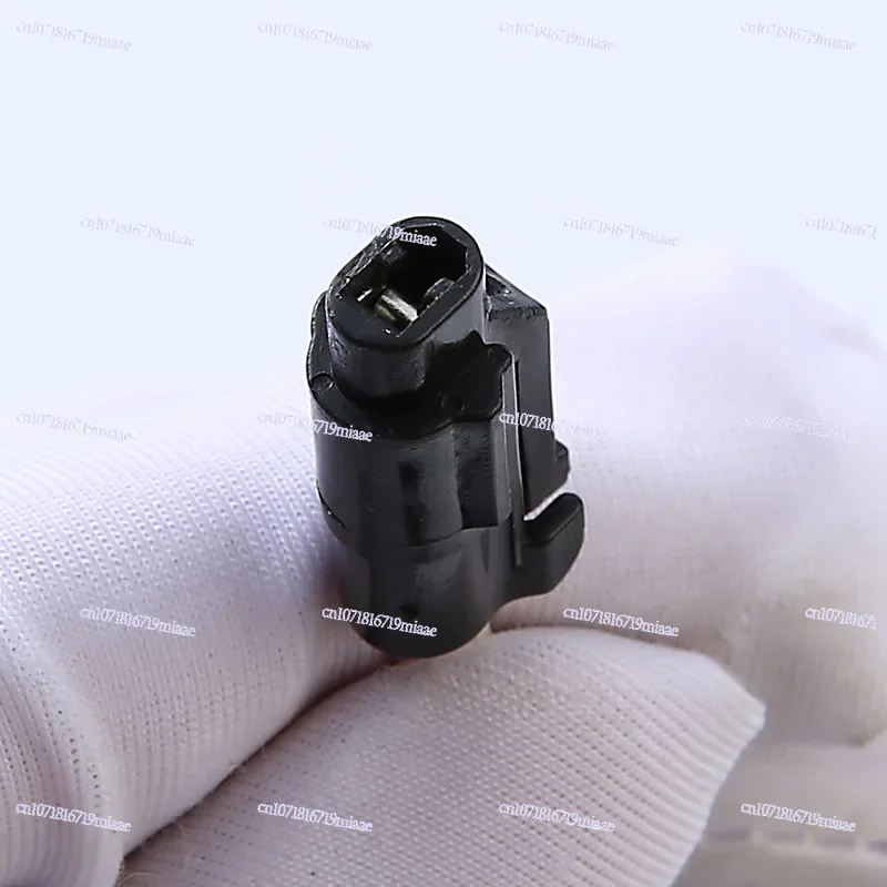 11136AA11 Oil Level Sensor Starter Automobile Engine Oil Parts
