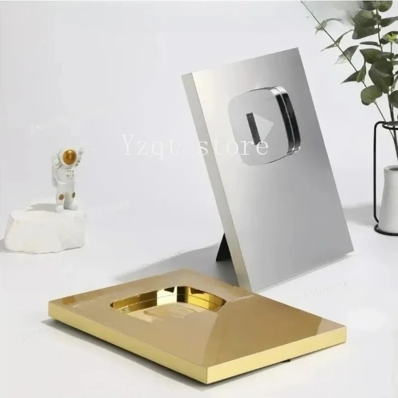 Play Button Subscribers Rewards  Customized Souvenirs 3D Logo Aluminum Recognition Plaque Gold and Silver Medals