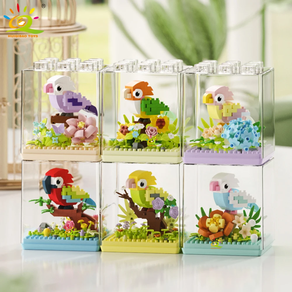 HUIQIBAO MOC Parrot Bird Flower with Display Box Micro Building Block Mini Diamond Model Brick Toy for Children Desk Decor.