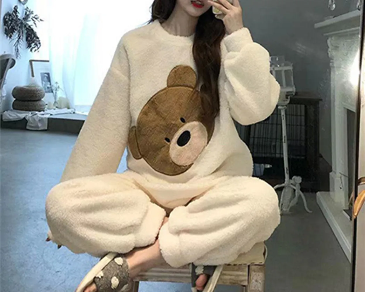 2cs  Pajamas Women\'s Autumn Winter Flannel Korean Version Cartoon Bear Kawaii Thickened Plush Velvet Coral Cute HomewearBirthday