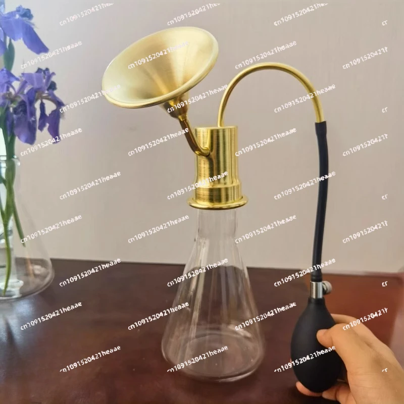 

Suitable for glass SPA hydrotherapy funnel scent device Brass scent device Baijiu essential oil perfume scent coffee beans