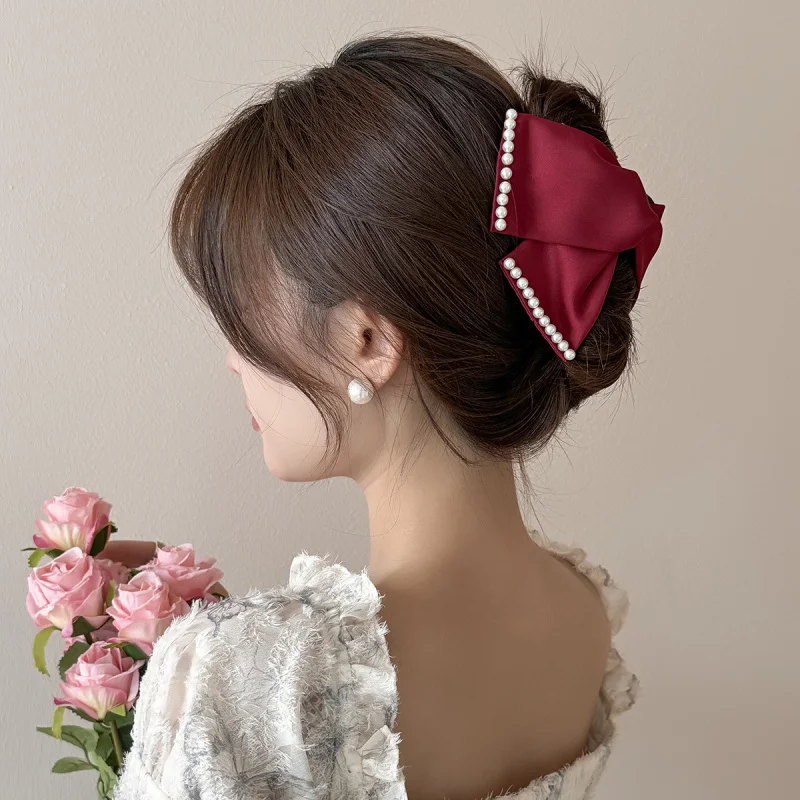 

New French Style Pearl Satin Bow Hair Claw Vintage Black High-End Feel Back of Head Updo Shark Clip Hair Accessory for Women