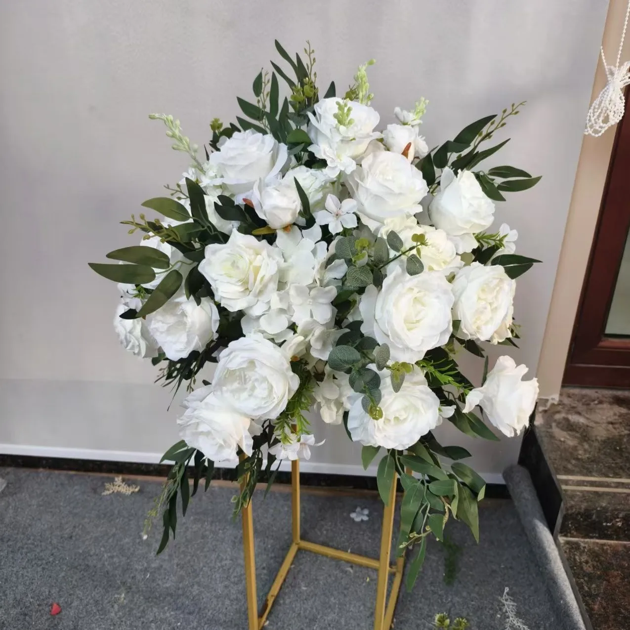 

Luxury Flower Ball Artificial Plants Wedding Decoration Table Centrepiece Decor Fake Plants Road Leading Flower Ball Stage Decor