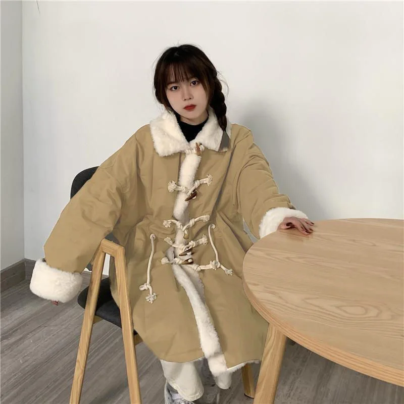 2023 Spring Autumn Versatile Cow Horn Button Mid Length Lmitation Lamb Plush Warm New Workwear Fur Edge Coat Cotton Coat Women