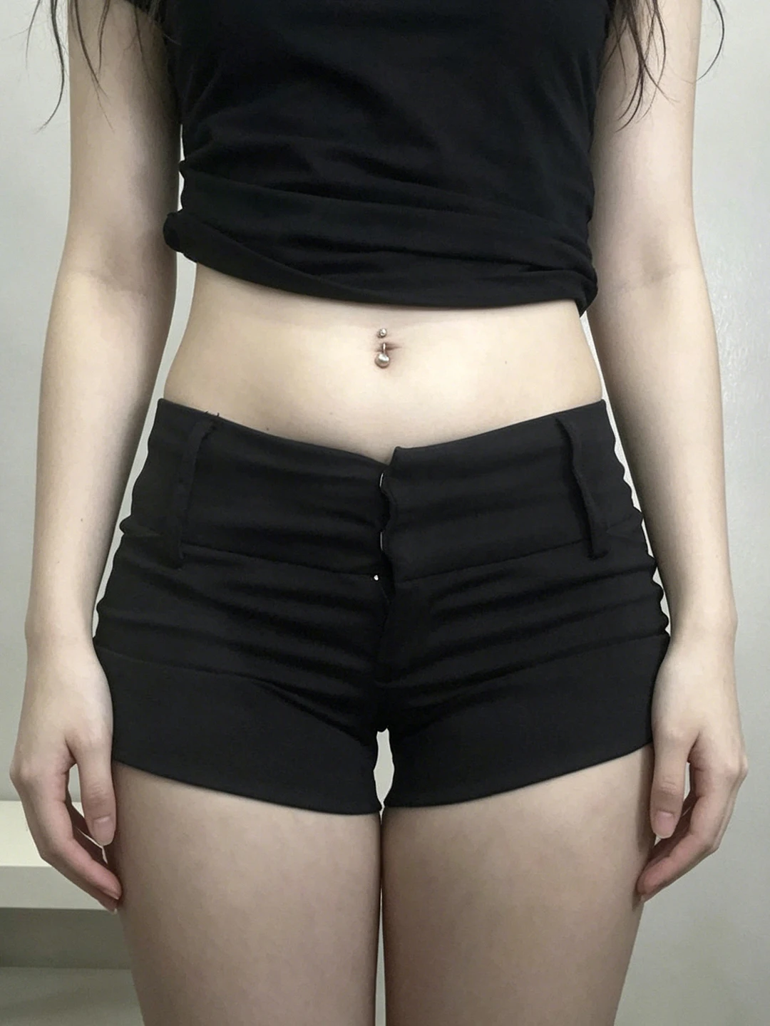 

WEEKEEP Slim Fit High Waist Shorts Women's Casual Pants Low Waist Slimming Effect Street Style Polyester Blend Micro Stretch