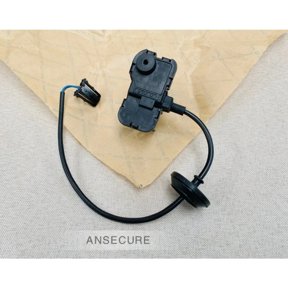 

Original Fuel Tank Door Lock Motor Control Actuator For VW Golf 7 MK7 Jetta E-Golf Polo Skoda Rapid 5C6810773H 5C6 810 773 H