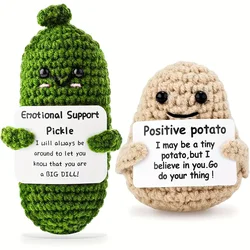 Kapryśne Szydełkowe Figurki Unikalne Ręcznie Robione Pluszowe Zabawki Amigurumi z Pozytywnym Ziemniakiem i Emotional Support Pickle Home Decor Gifts