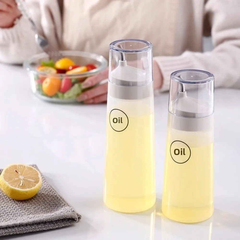 

Plastic Condiment Squeeze Bottle Food-Grade Leak-Proof Olive Oil Bottle Reusable with Lid Vinegar Bottle Kitchen Use