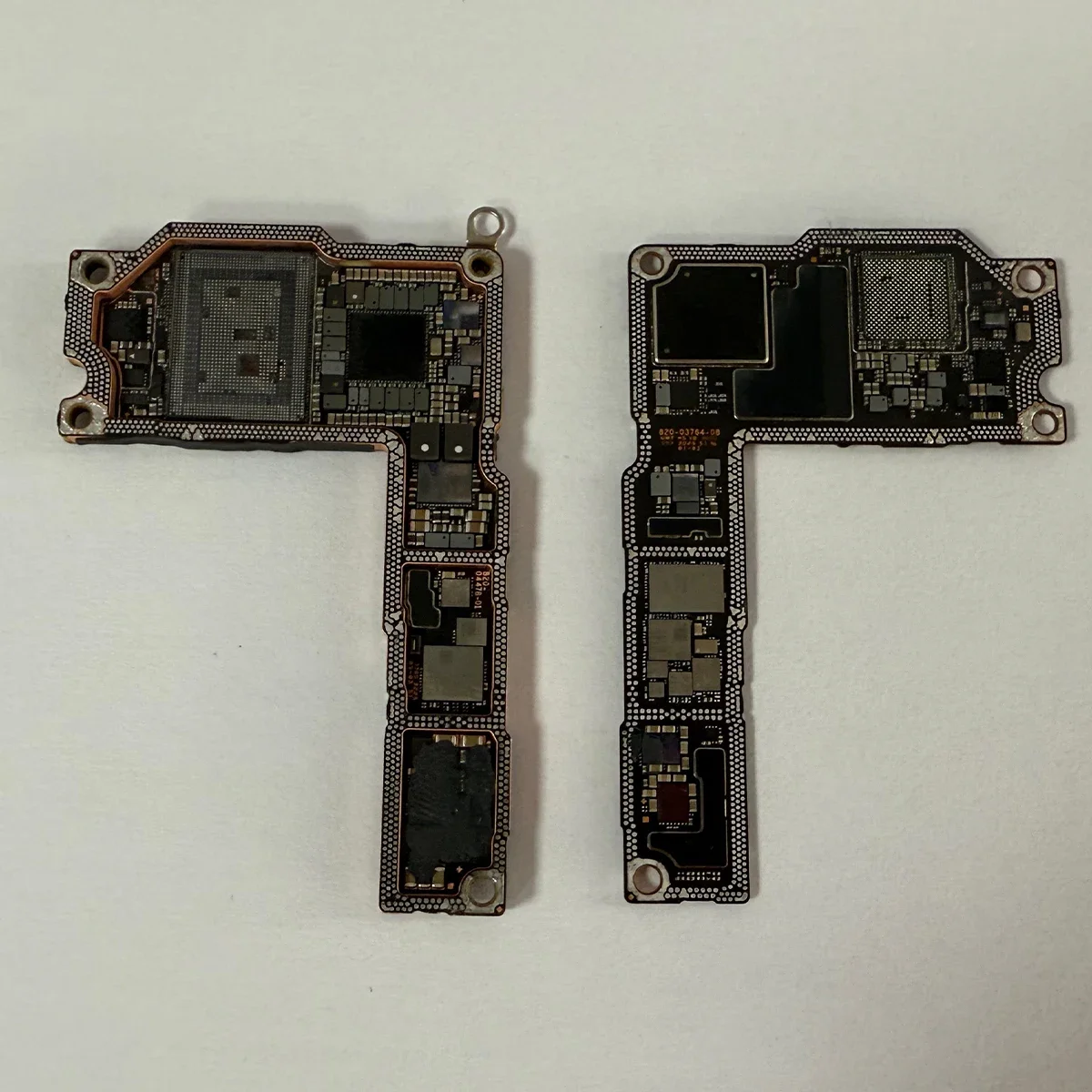 CNCカットマザーボード交換ツールキット iPhone 17 Pro Max 17 Air US