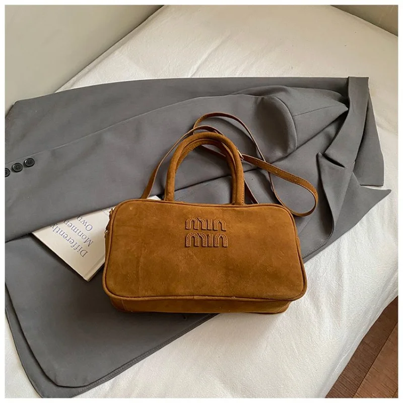

Ladies Fashionable Leather Tote Bag Luxury Designer Handbag Elegant Crossbody Bag Style