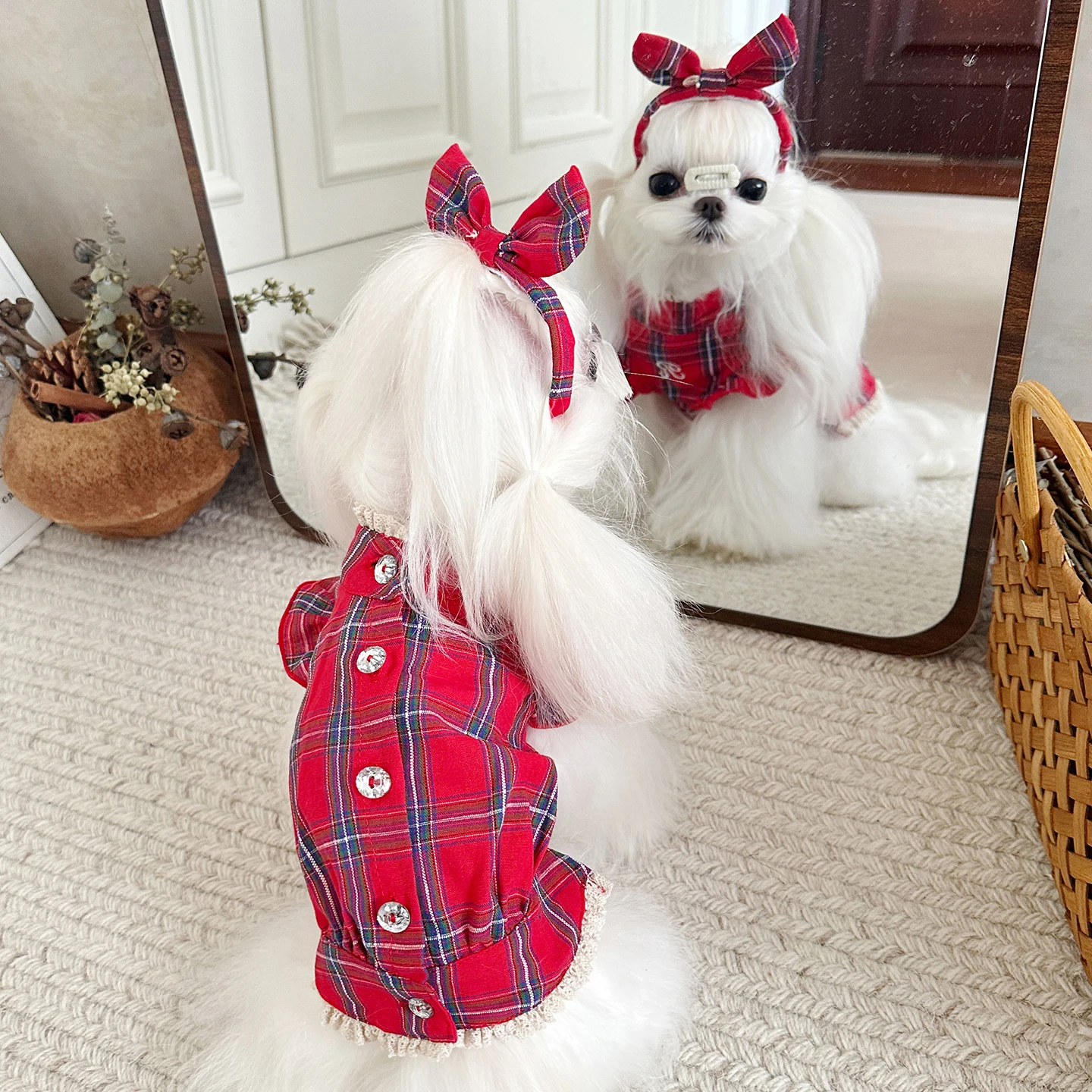 

Autumn Retro Red Blue Plaid Pet Dog Clothes Classic Fashion Cotton Shirt Skirts For Small Medium Dog Schnauzer Puppy Home Wear